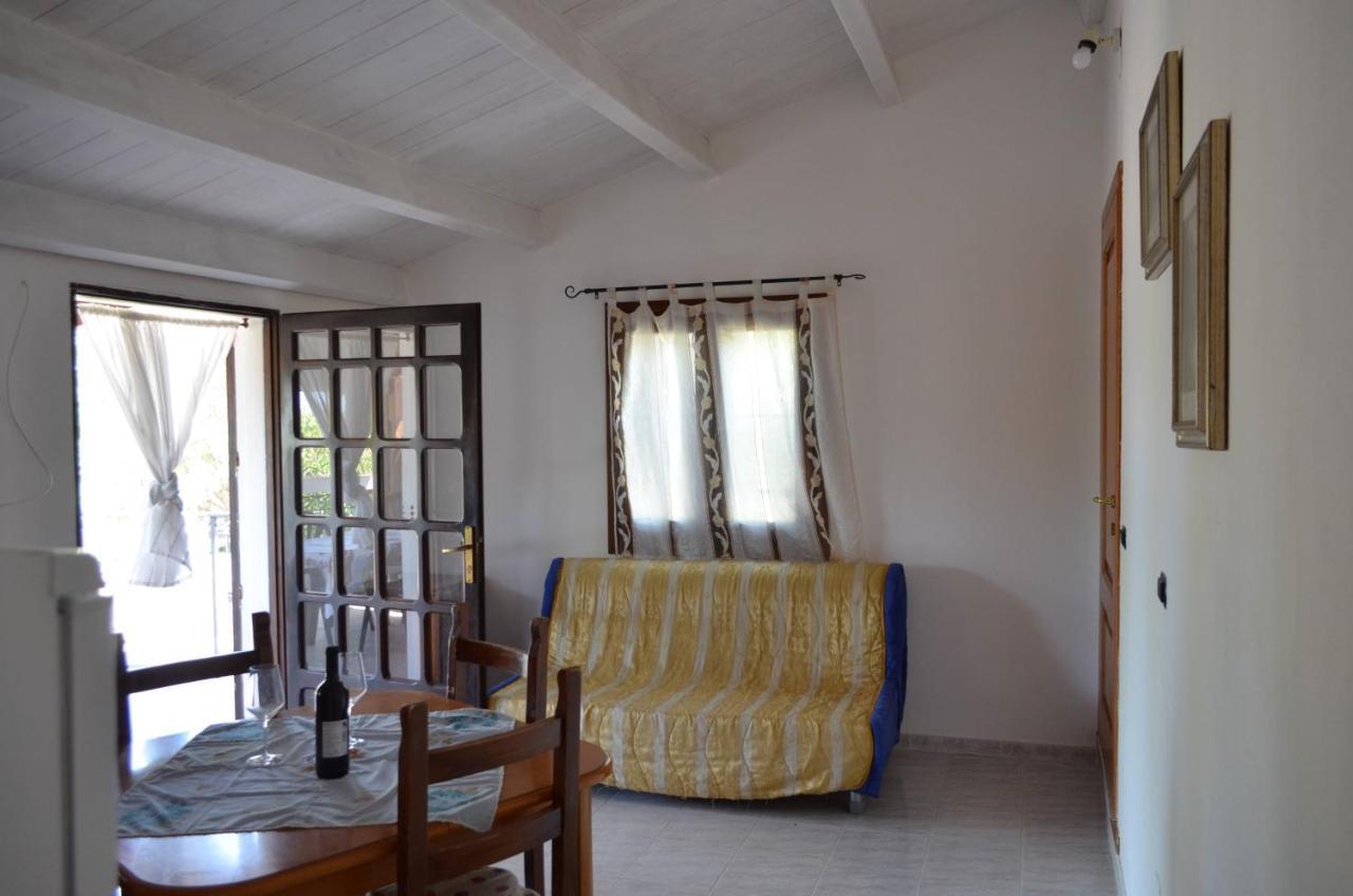 Casa Vacanze Cala Sapone SantʼAntìoco Kültér fotó